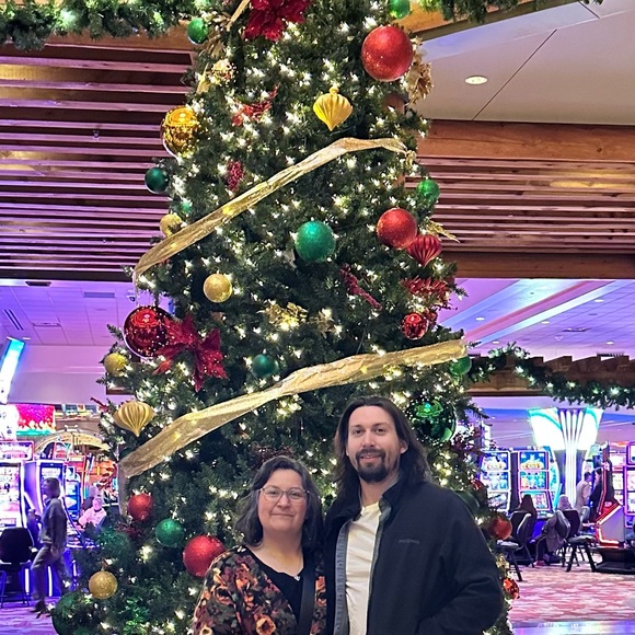 Meet your Posher, Lisa - Picture 3 of 3